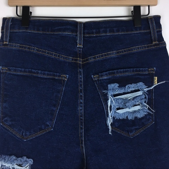 VIBRANT MIU Jean Shorts Distressed Bermuda Stretch Denim Streetwear Size Large - Picture 6 of 10